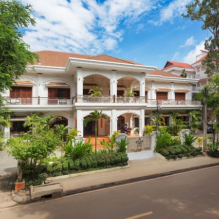 Grand Sunset Angkor Hotel Сием Реап Екстериор снимка